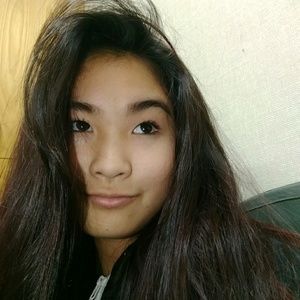 Meet your Posher, Naomi